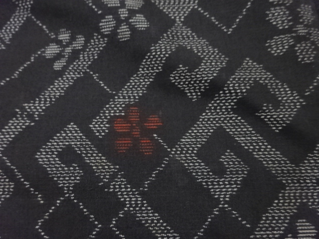 JAPANESE KIMONO / ANTIQUE KIMONO / SILK / DORO OSHIMA TSUMUGI / WOVEN FLOWER